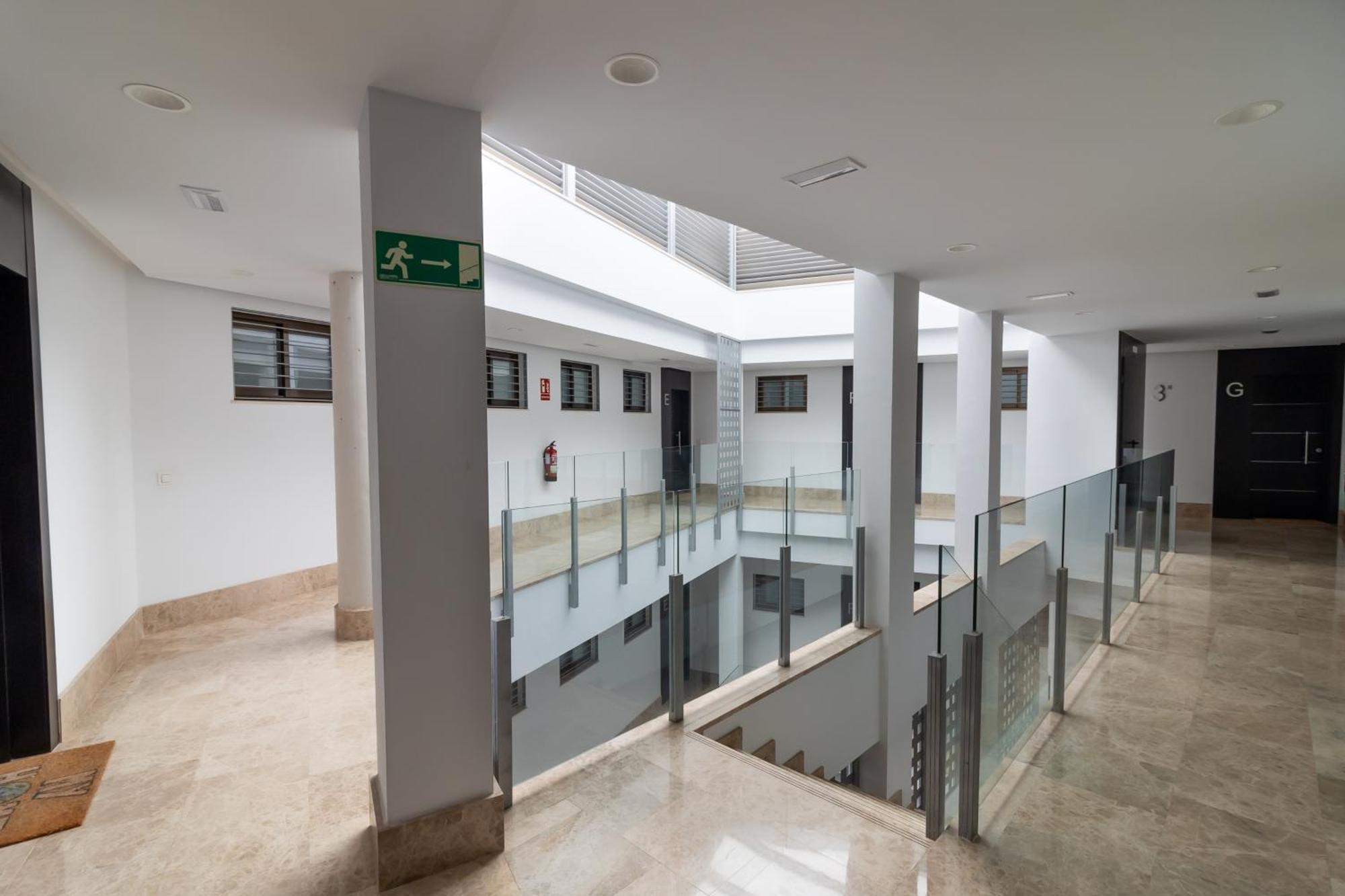 Nt Luxury Central Duplex With Terrace & Parking مالقة المظهر الخارجي الصورة