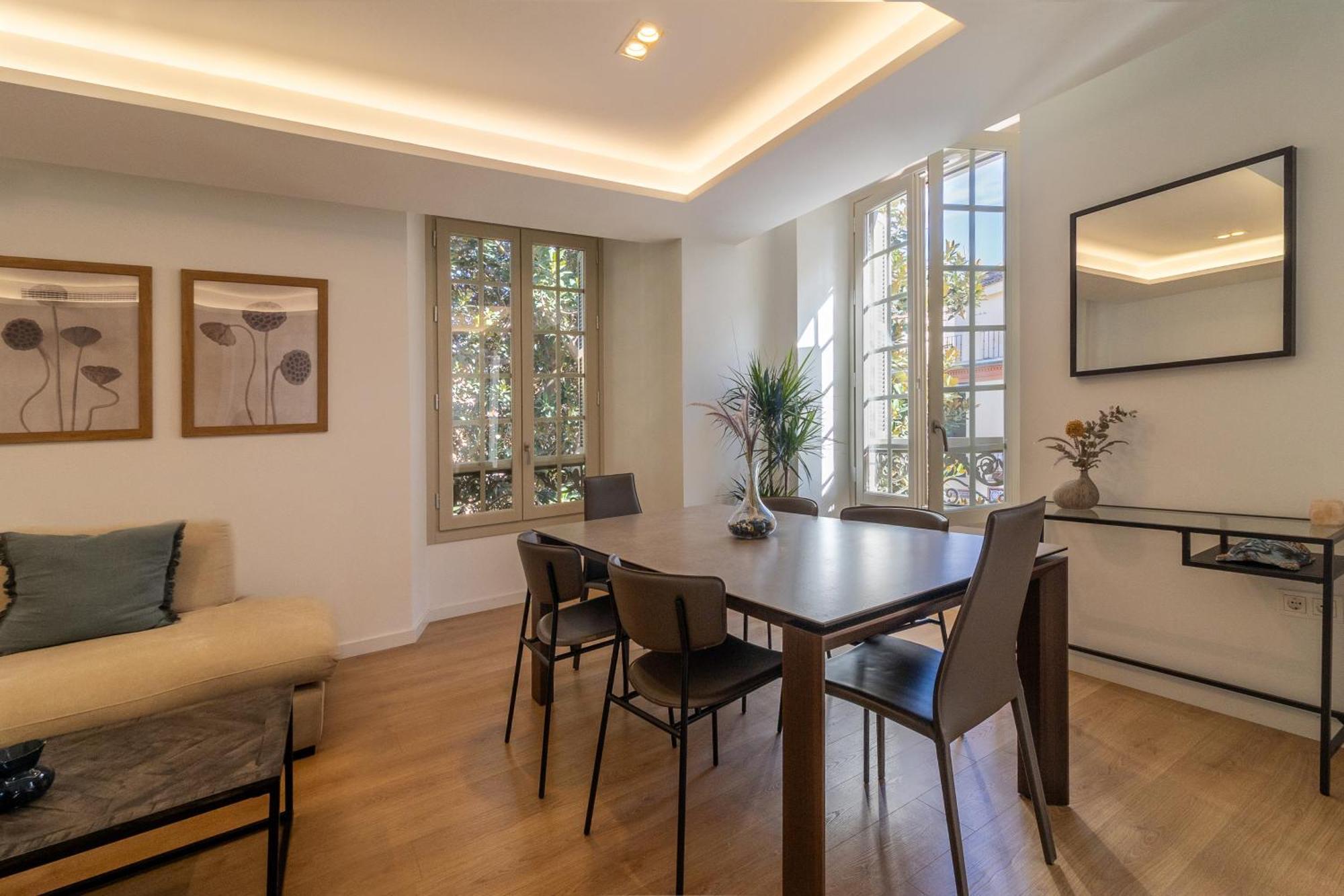 Nt Luxury Central Duplex With Terrace & Parking مالقة المظهر الخارجي الصورة